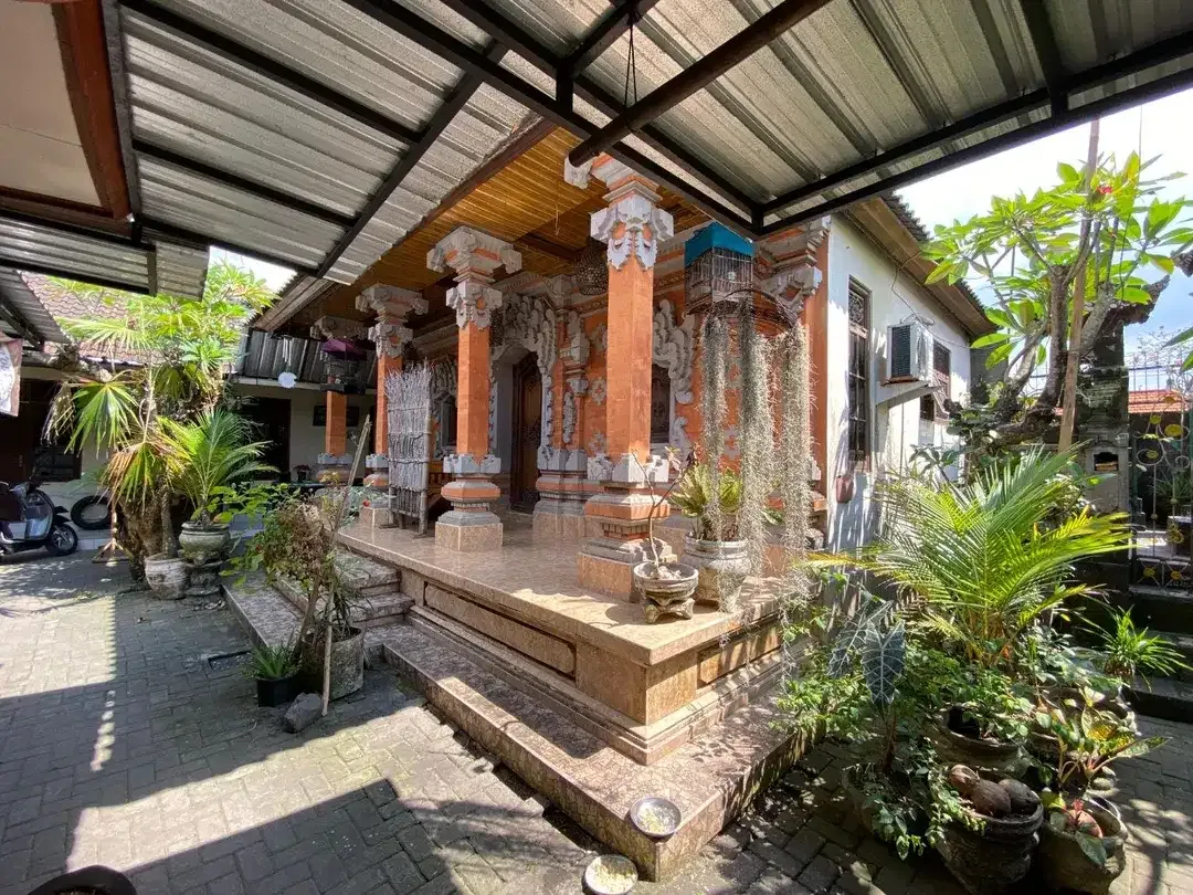 Rumah Dijual - Include dengan Toko dan 2 Kamar Kos - Image 4 of 10