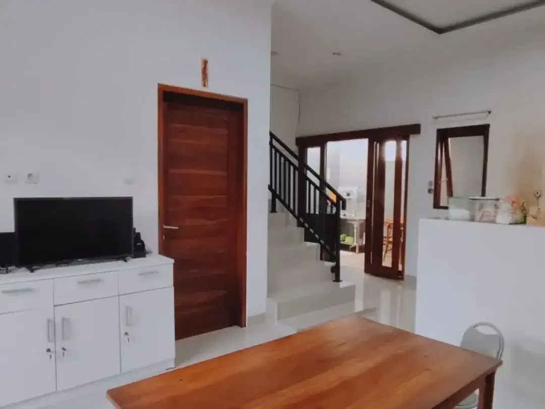 Dijual rumah di Jalan Taman Giri Nusa Dua jimbaran - Image 3 of 9