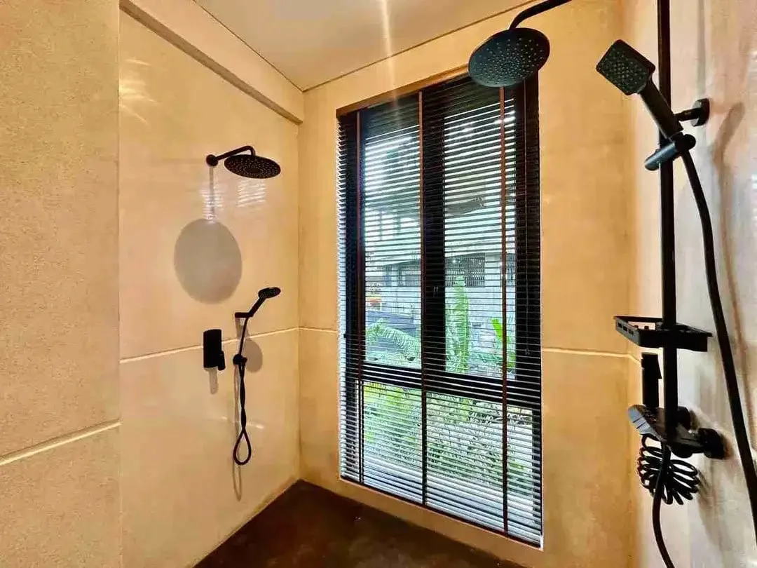 Dijual freehold dan Leashold Villa Lantai II di Canggu Batubolong Bali - Image 6 of 10