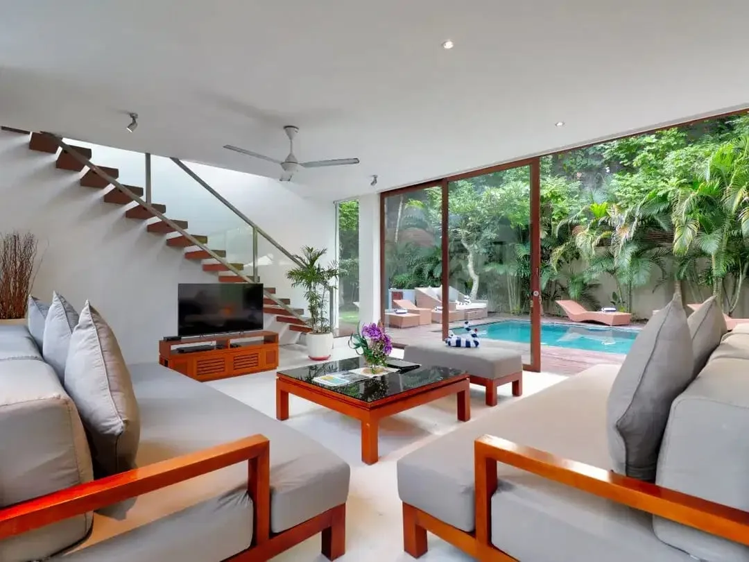 Prime 4 Bedroom Leasehold Villa Near Seminyak Beach Bali for Sale Leasehold - Image 3 of 10