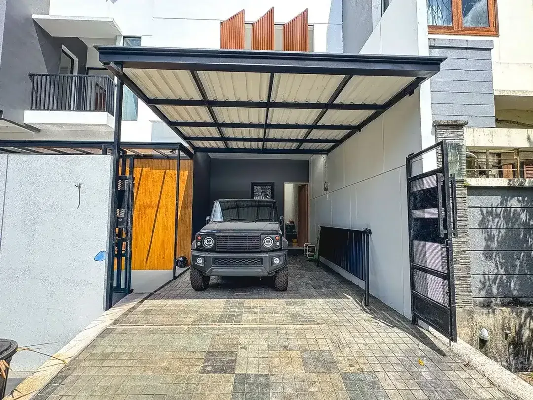Dijual Rumah Eksklusif di Taman Mumbul, Investasi Tepat untuk Masa Depan - Image 2 of 10