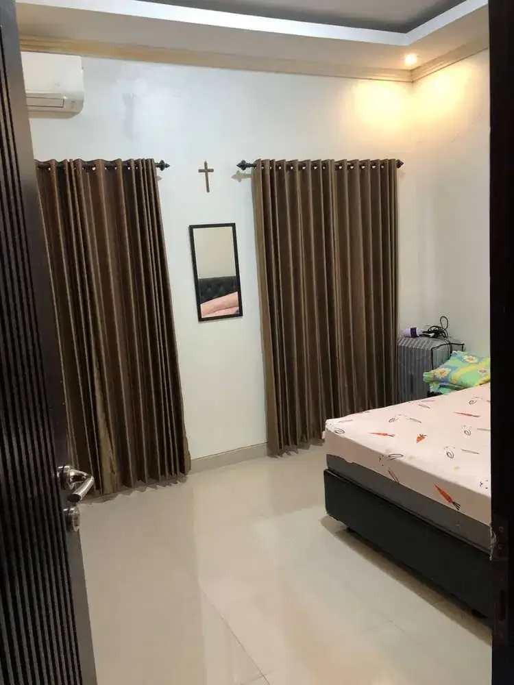 DIJUAL RUMAH MINIMALIS STYLE DUA LANTAI - Image 4 of 8