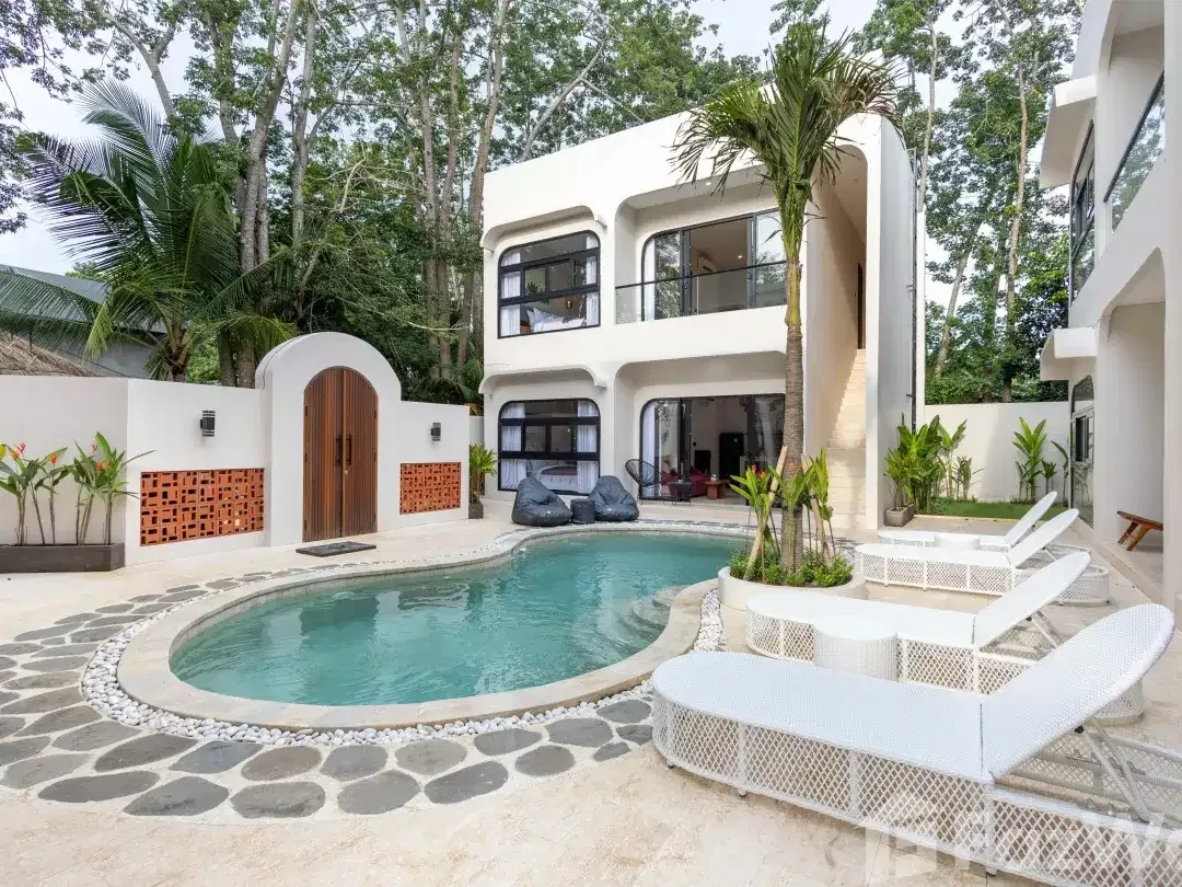 1 Bedroom Townhouse for sale in Bingin, Bali - Image 2 of 10