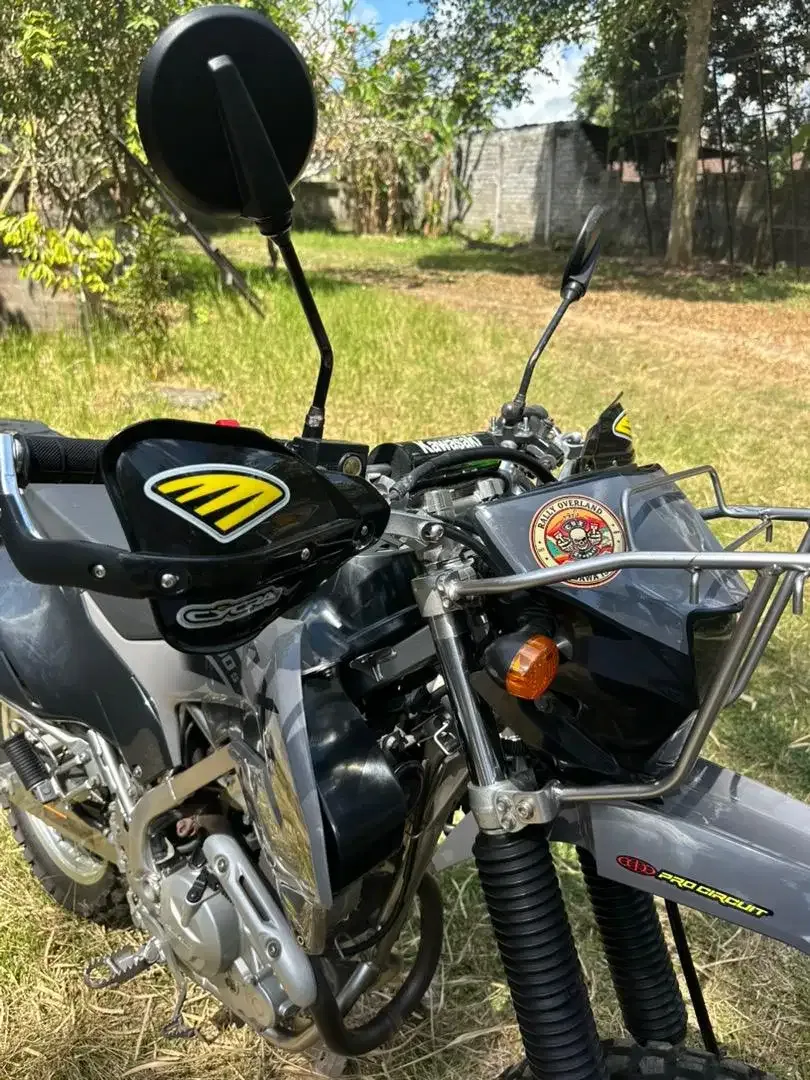 Kawasaki KLX 230 2019 - Image 7 of 8