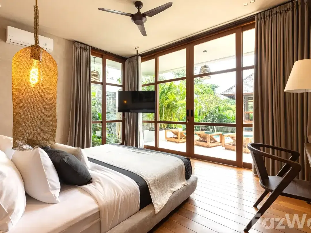 6 Bedroom Villa for sale in Nyanyi, Bali - Image 5 of 10