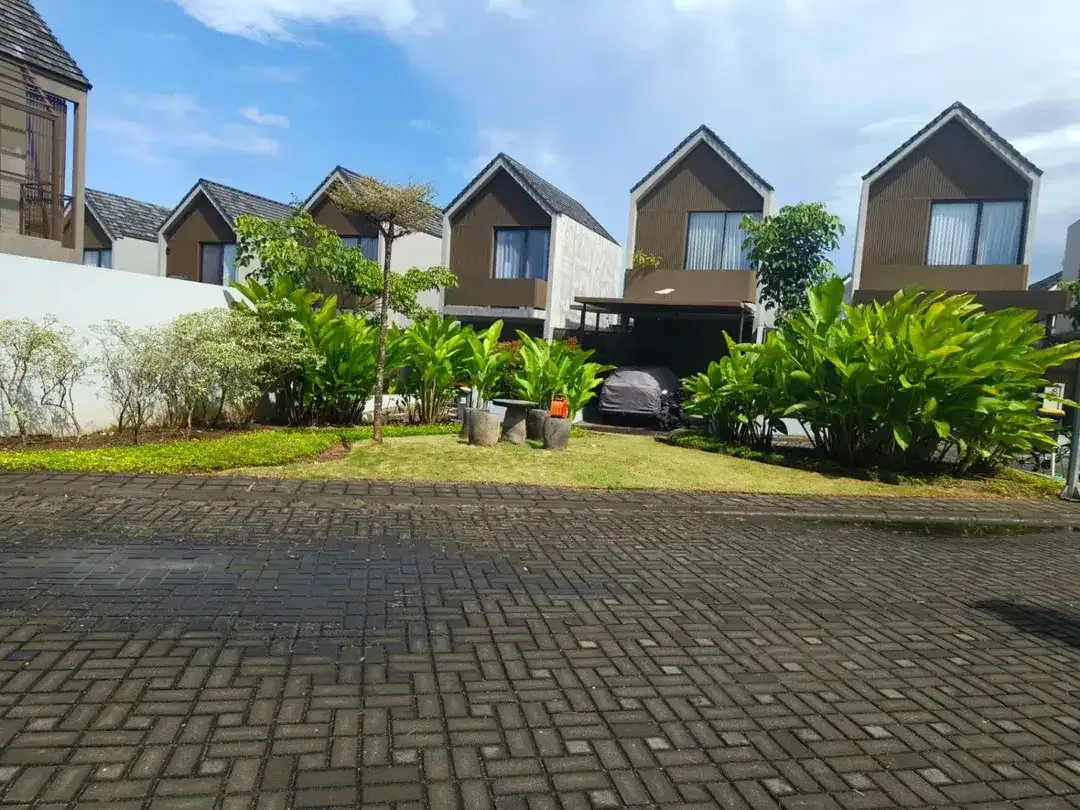FOR SALE HUNIAN READY KAWASAN CLUSTER TERBAIK DI AREA JIMBARAN - Image 1 of 9