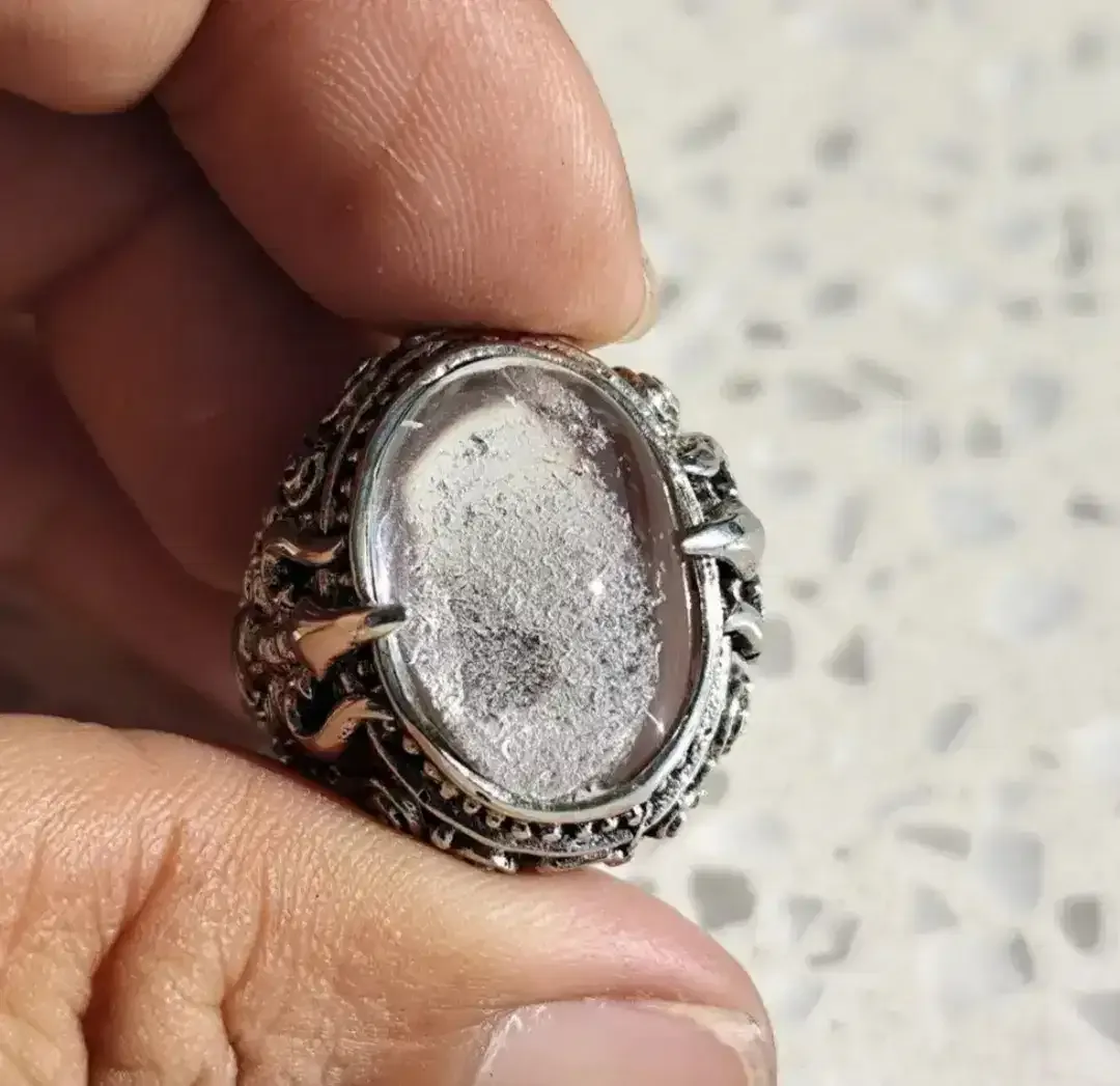 BALINESE SUPER CRYSTAL NATURAL AMETHYST - Image 4 of 5