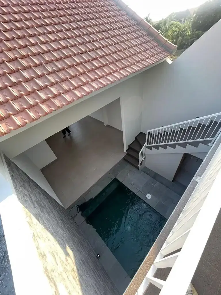 JUAL VILLA BARU 2 LANTAI FULLY FURNISHED DI ULUWATU - Image 6 of 7