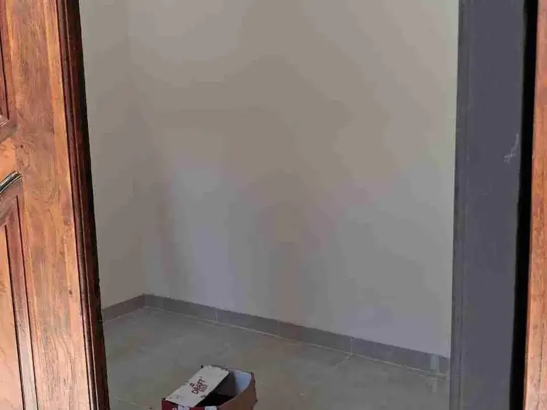Jual Rumah 1lt Lokasi Jl Raya Pemogan Denpasar Selatan area Hunian dekat Badara & Pantai - Image 8 of 10