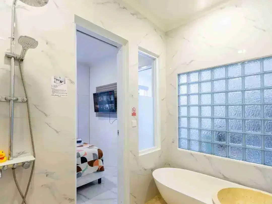 Jual Villa 2lt Modern Minumalis Furnished SHM & Zona Kuning area Investasi Strategis. Jl Pura Matsuka Ungasan. wr - Image 6 of 10