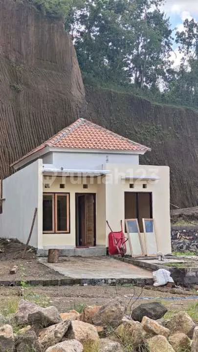 Rumah bisa KPR Cluster Nyaman Type 38/75 Dekat Tanah Lot - Image 1 of 4