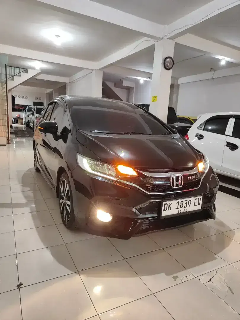 Honda Jazz GK5 2018 Automatic - Image 2 of 8