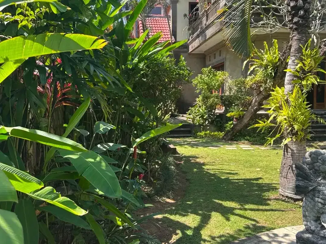 Dijual Premium Residential Land dengan Akses Jalan 7 Meter Bonus Gazebo dan Kolam Renang di Semer Kerobokan dalam Komplek Elite One Gate System - Image 6 of 10