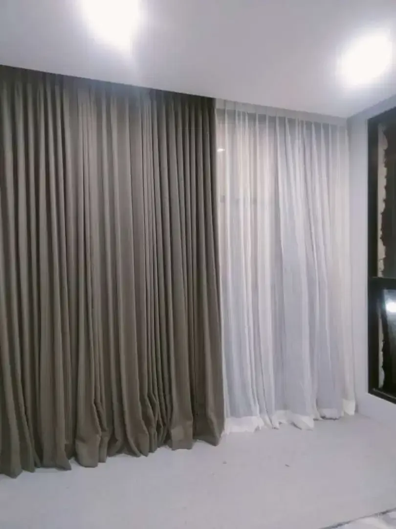 Curtain Gorden Korden Blackout Polos untuk Villa Hotel - Image 1 of 9