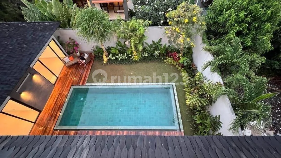 Villa 2,5 Lantai Furnish Pool Siap Huni Strategis di Jimbaran - Image 2 of 4