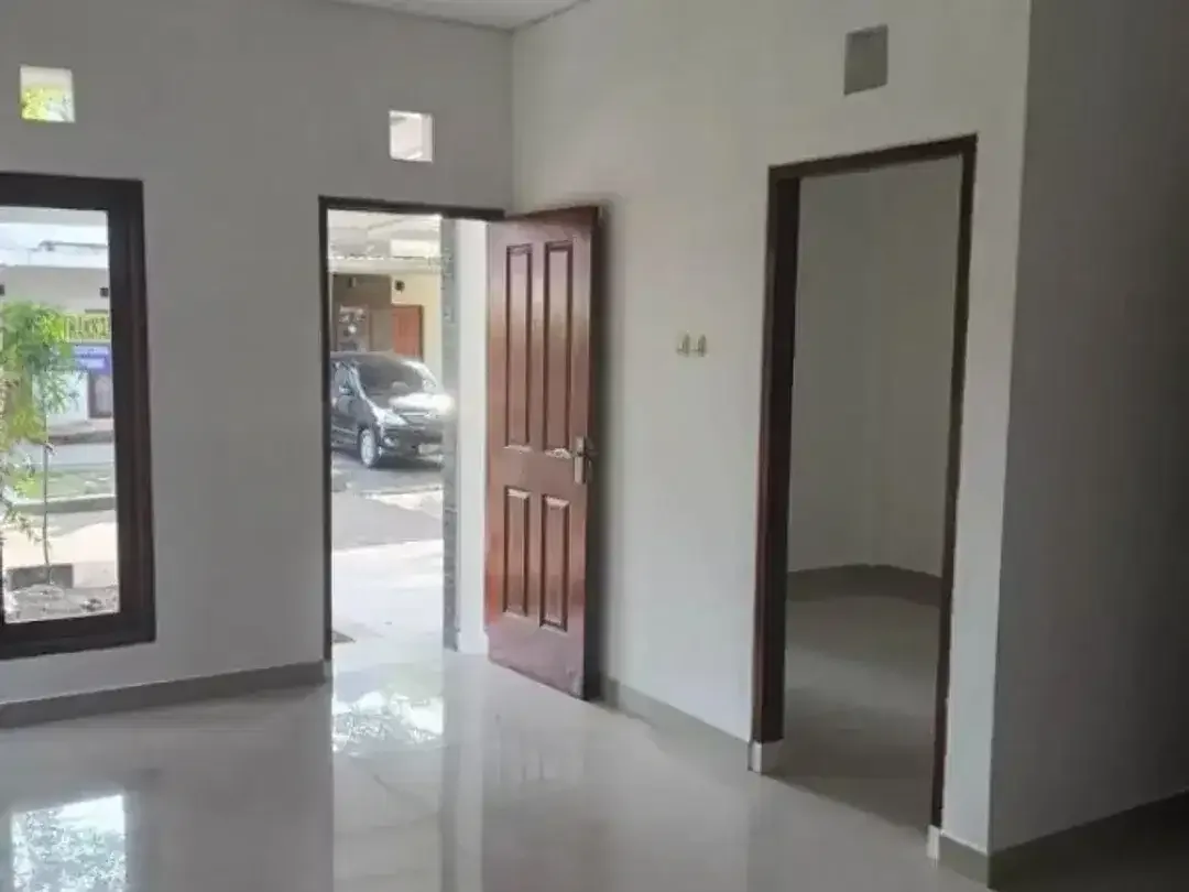 RUMAH HARGA DIBAWAH NJOP ROYA GRIYA LOKA TABANAN - Image 7 of 7