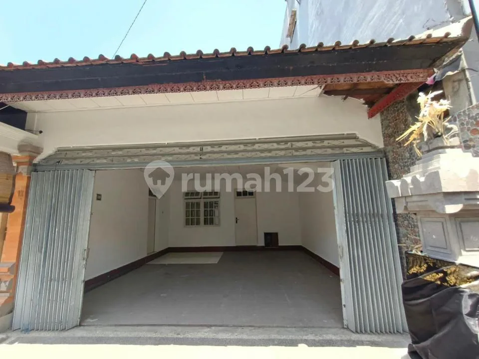 Rumah Luas Disewakan - Denpasar Selatan - Image 3 of 4