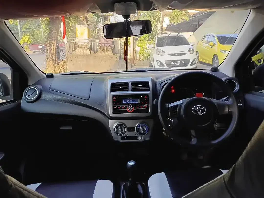 AGYA TRD S MANUAL 2020 ASLI BALI TANGAN PERTAMA SIAP PAKAI - Image 8 of 10
