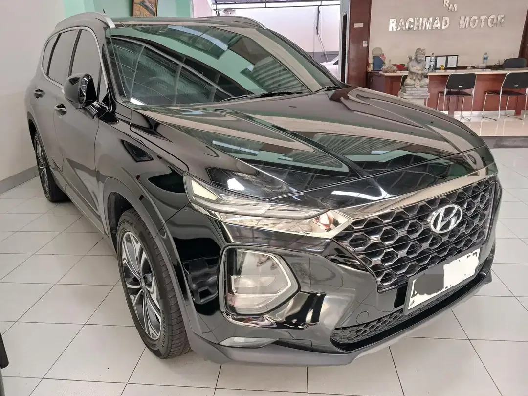 Hyundai Grand Santa Fe 2019 Hitam A/T 2.2cc - Image 6 of 7