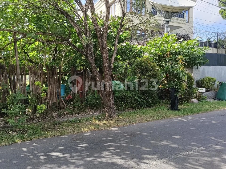 Tanah Lokasi Sangat Strategis di Tukad Badung Pusat Kota Renon - Image 1 of 4
