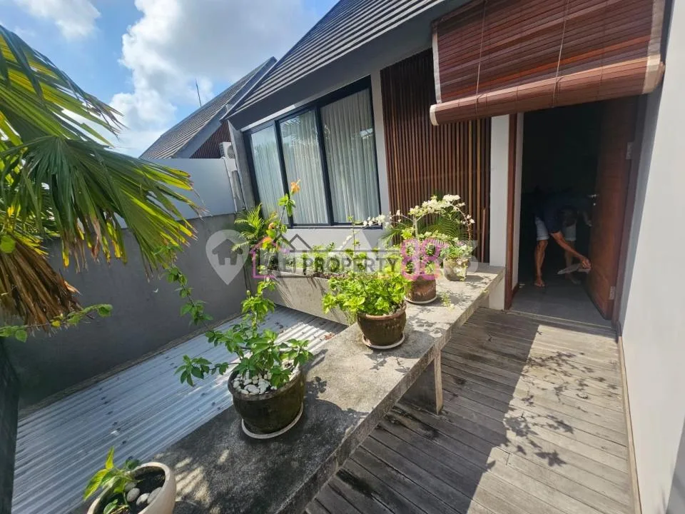 Jual Rumah Dekat Living World Denpasar Timur LT 121 M2 - Image 2 of 4