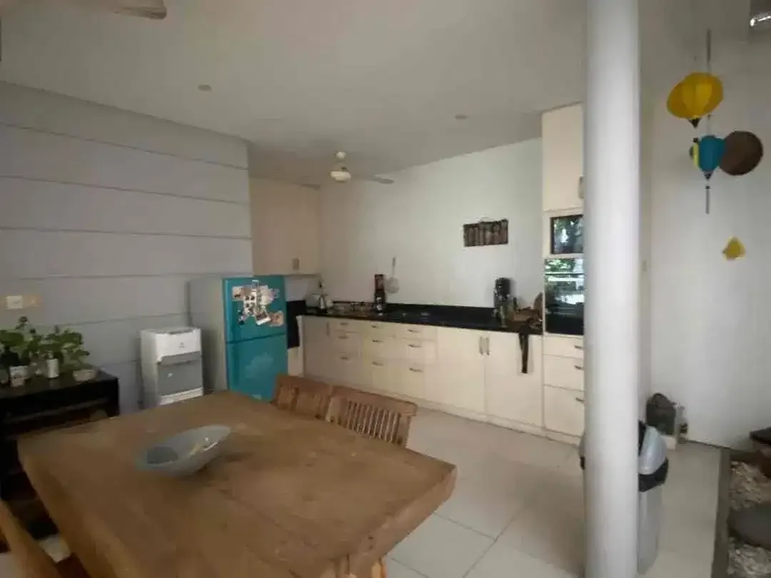 dijual 2 bedroom modern - Image 1 of 8