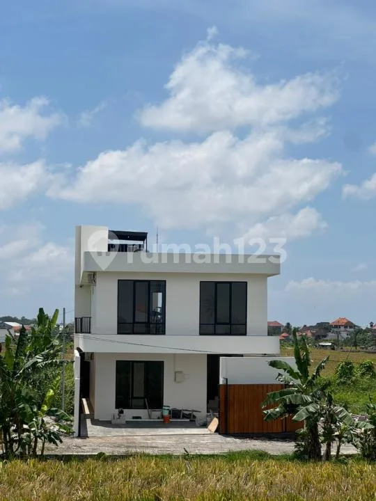 Villa New Ready 3 Br Dekat Pantai Lima Tumbah Bayu Canggu Bali - Image 1 of 4