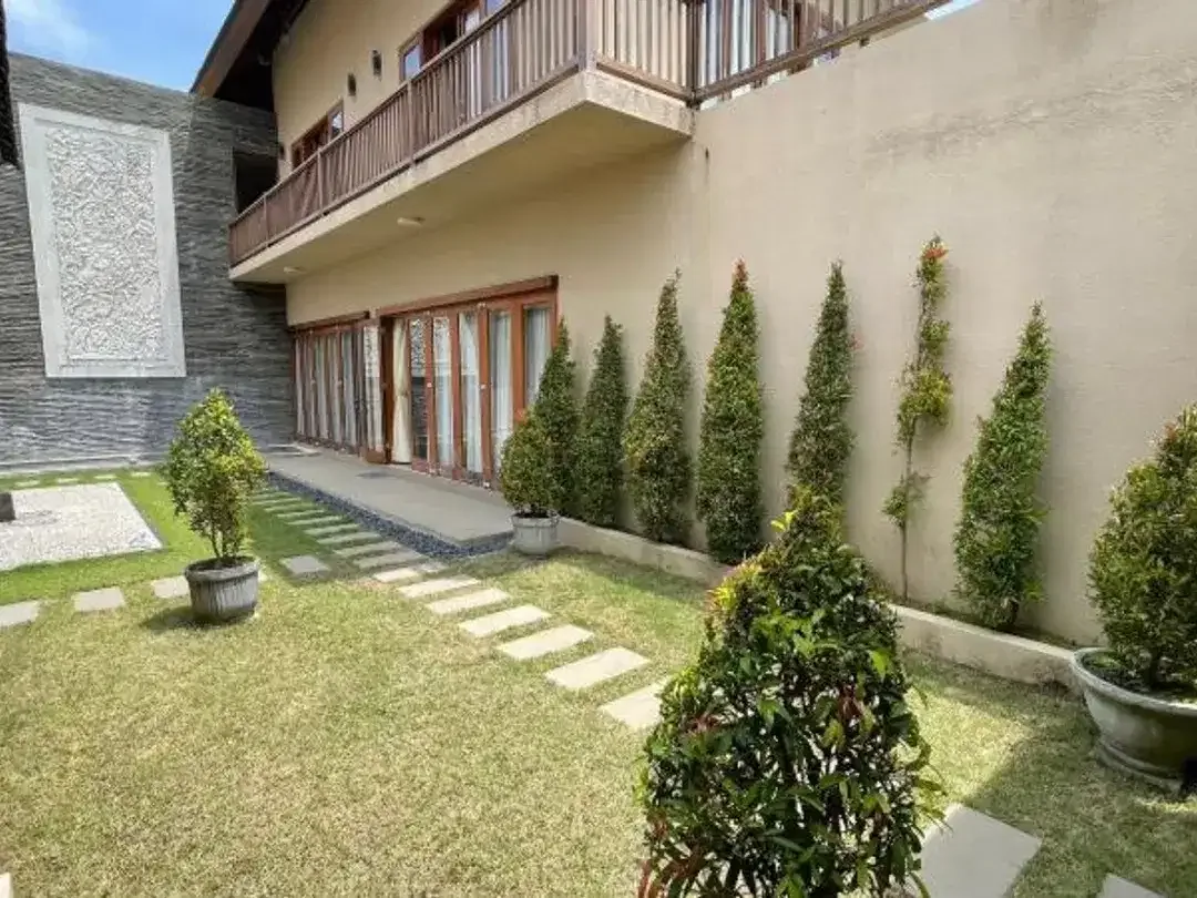 Villa Lokasi Strategis Dekat Pantai Sanur - Image 2 of 10