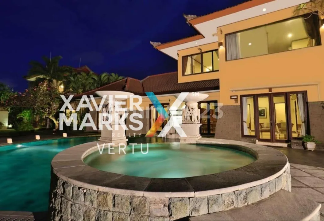 A Modern Style Villa With A Combination Of Balinese Styles - Image 1 of 4