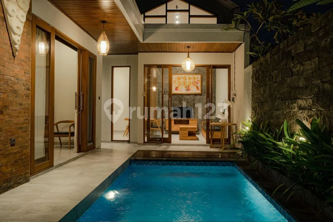 Villa 2 Bedrooms Full Furnish Near Beach In Sanur - Image 4 of 4