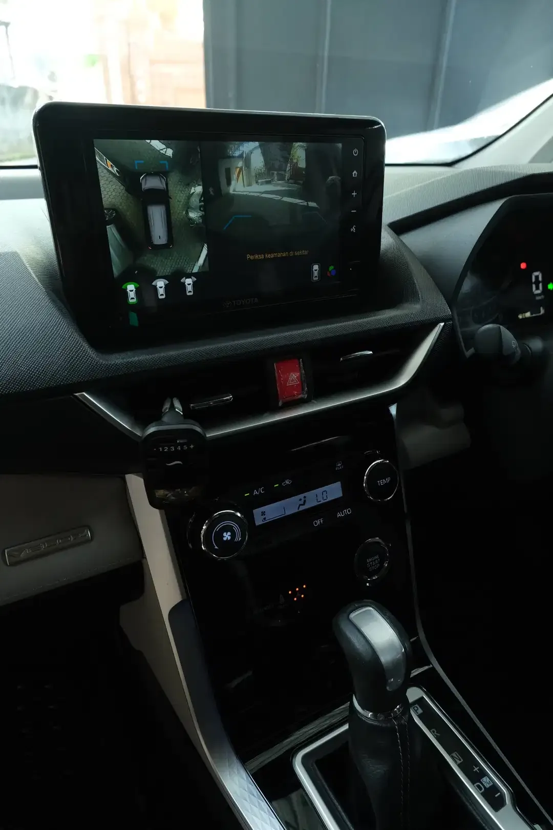VELOZ Q 1.5 CVT 2022 - Image 7 of 10