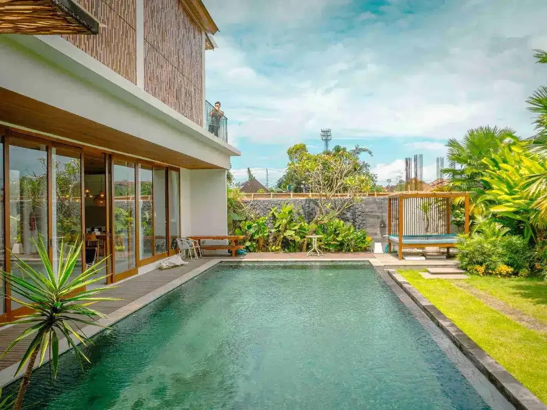 Luxury Tropical Villa in pererenan Canggu, Bali - Image 3 of 10