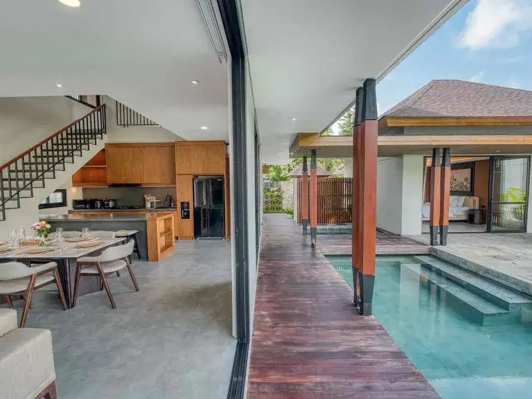 Villa mewah siap huni
di Natadesa Jimbaran bali. - Image 9 of 10