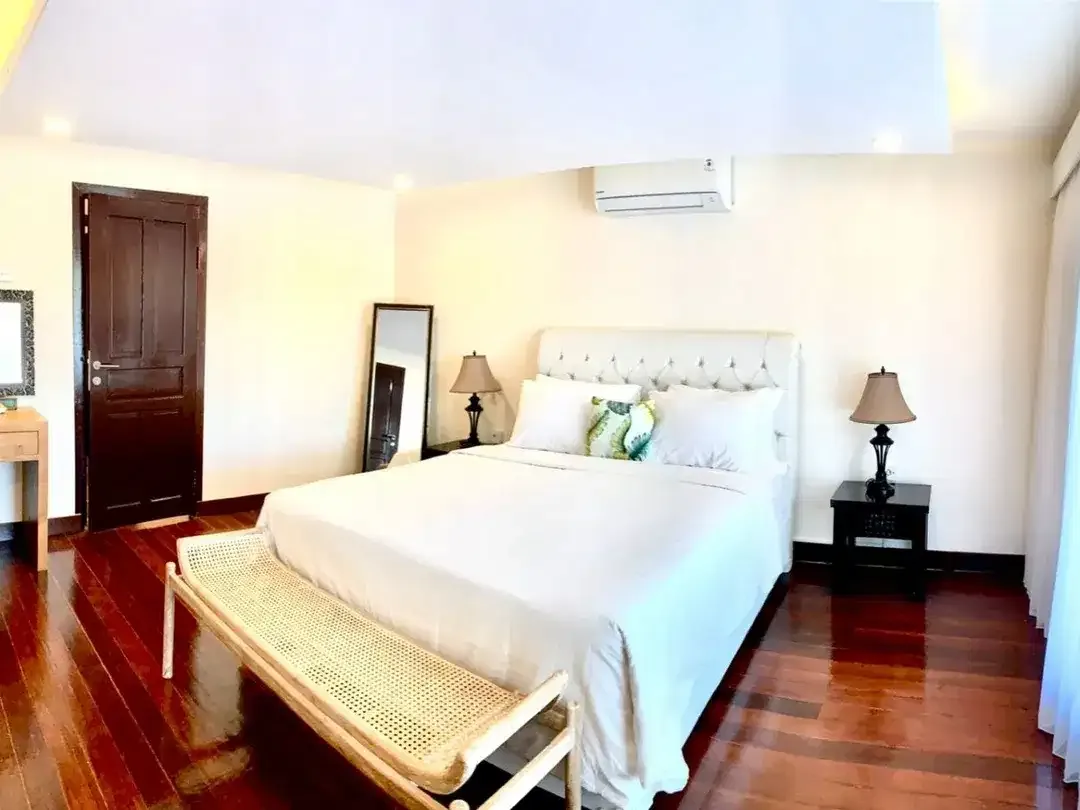 PRIVATE VILLA EXCLUSIVE WITH SWIMMING POOL AT BADUNG BENOA NUSA DUA BALI - Image 3 of 10
