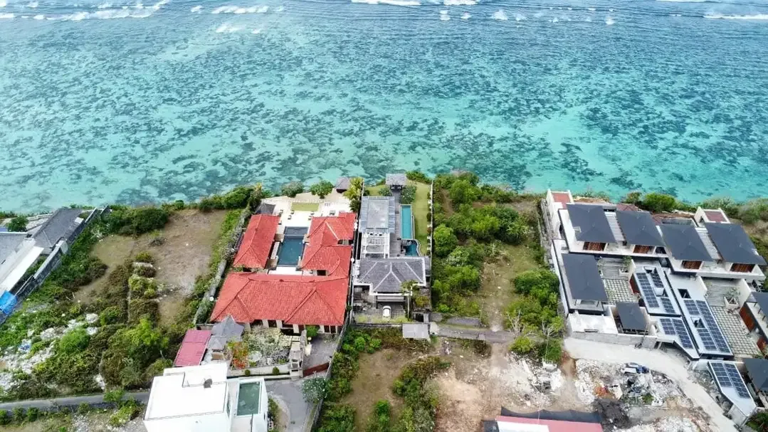 Villa Cliff Edge Ocean View Pandawa Badung - Image 2 of 10
