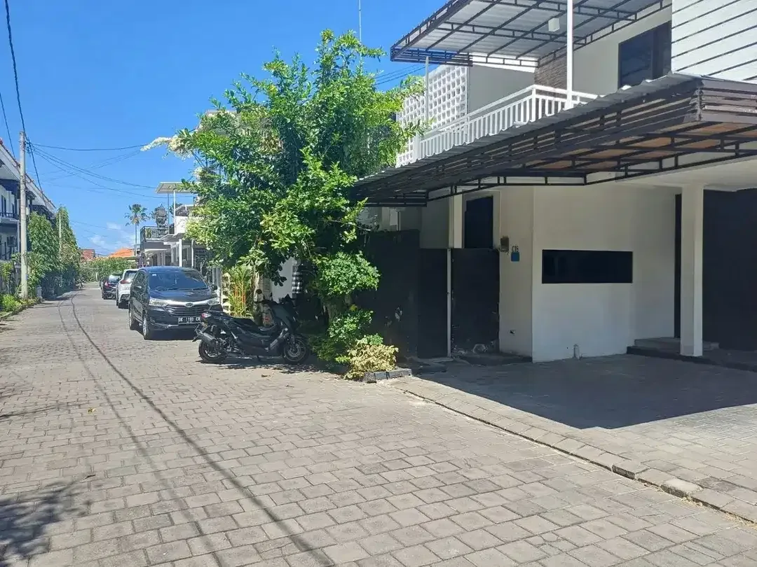 JUAL RUMAH SEMI VILLA RENO - Image 2 of 10