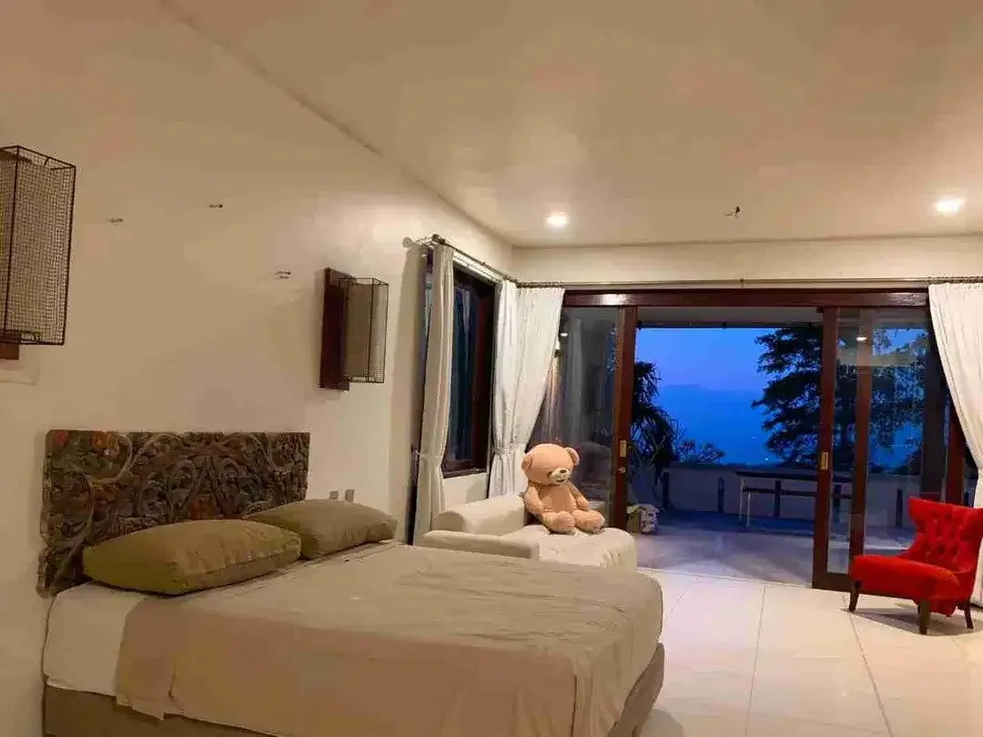 VILLA 3 LANTAI ULUWATU BALI Turun Harga Rp 35 M- Rp 30 M - Image 5 of 10
