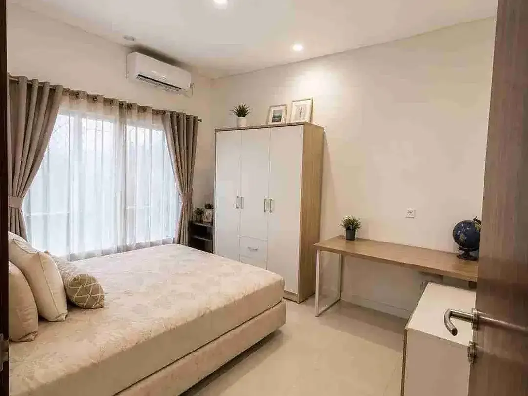 RUMAH MODERN & LUXURY DALAM KOMPLEK SANUR - Image 10 of 10
