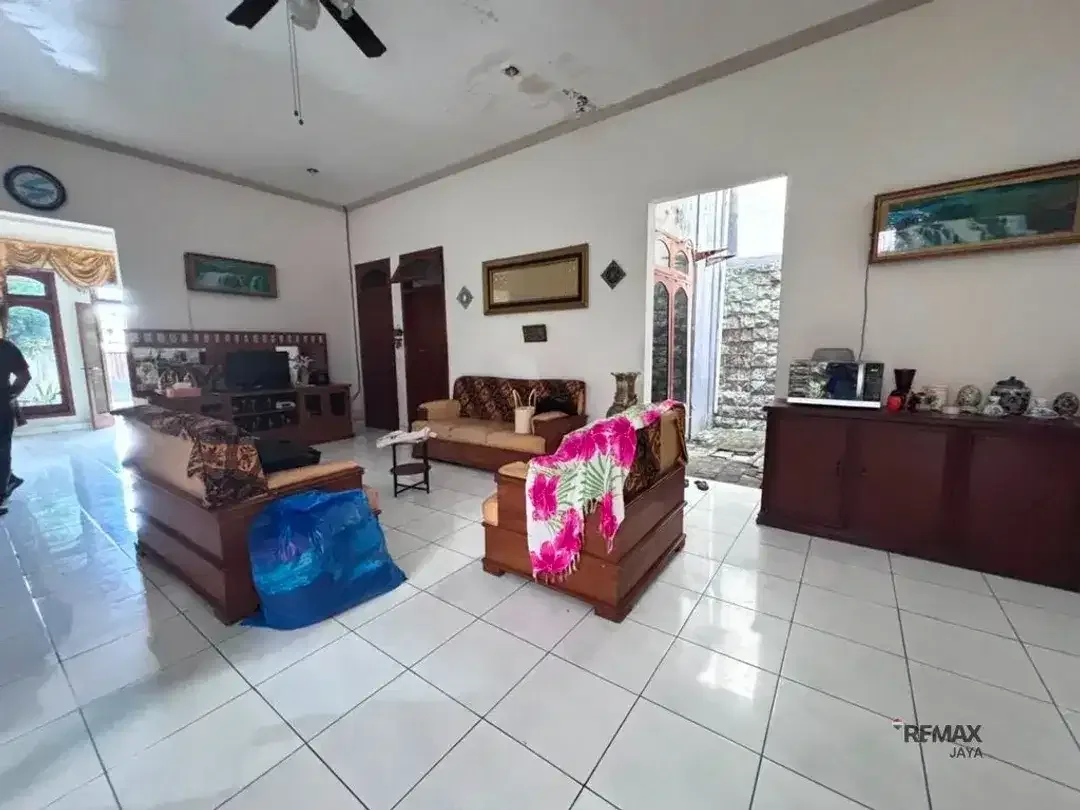 Rumah Siap Huni 6 Kamar Tidur Dijual di Pusat Kota Denpasar Selatan - Image 8 of 10