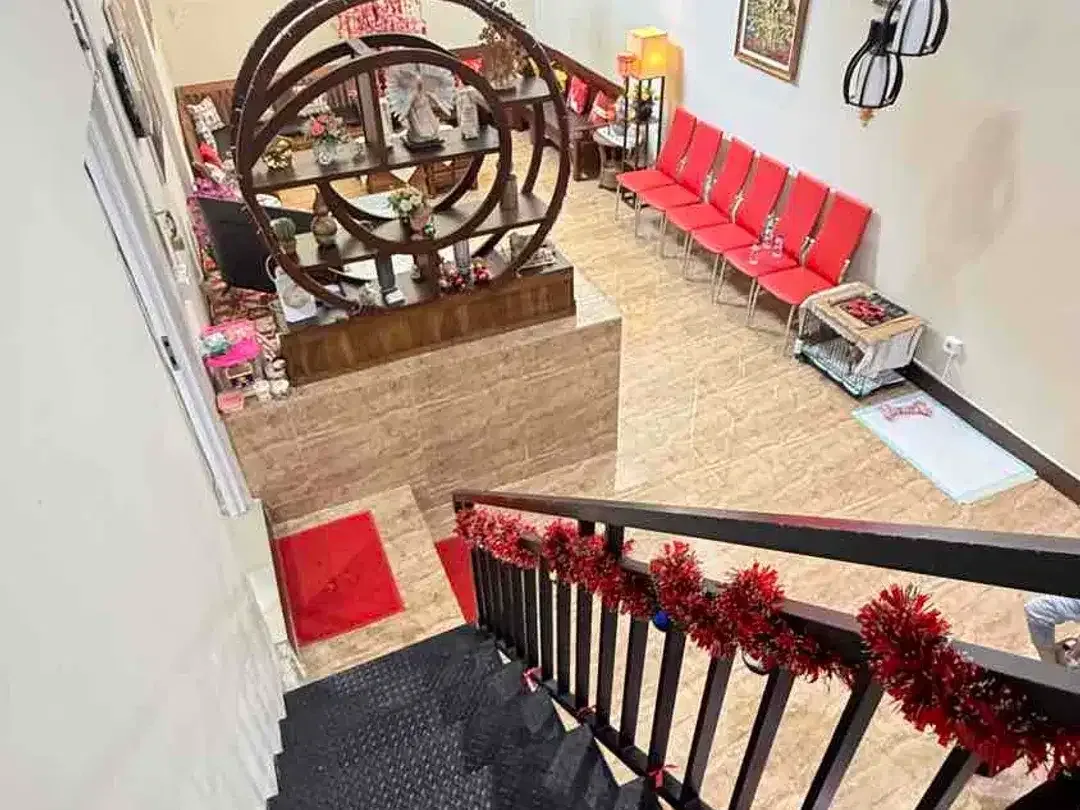 DIJUAL RUMAH MEWAH FULL FURNISHED – PERUM NUANSA UDAYANA, JIMBARAN, BALI - Image 9 of 10