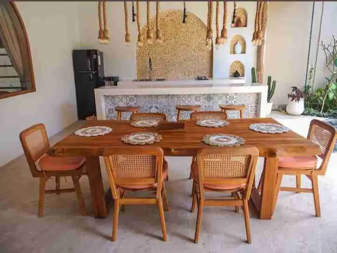 Luxury Villa Berawa Canggu, 500m Walking Distance to Beach - Image 3 of 10