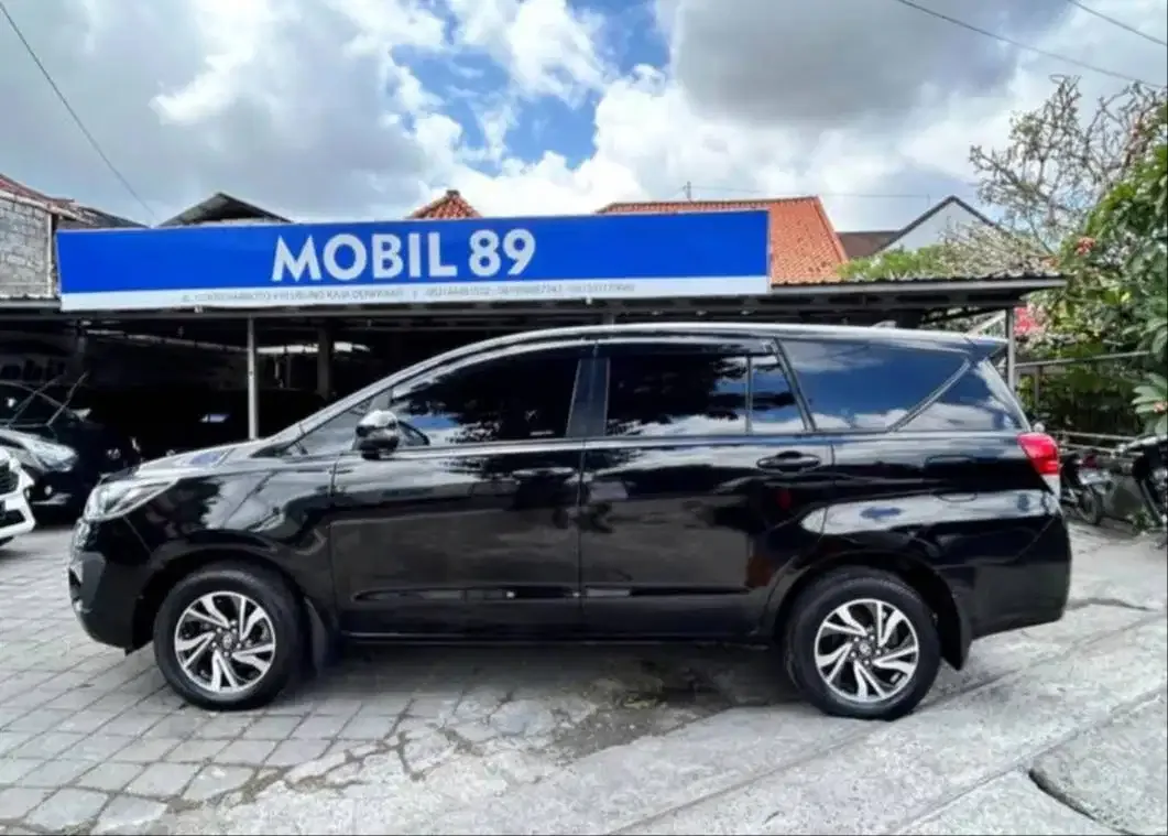 INNOVA REBORN 2.4 DIESEL MATIC - Image 5 of 6