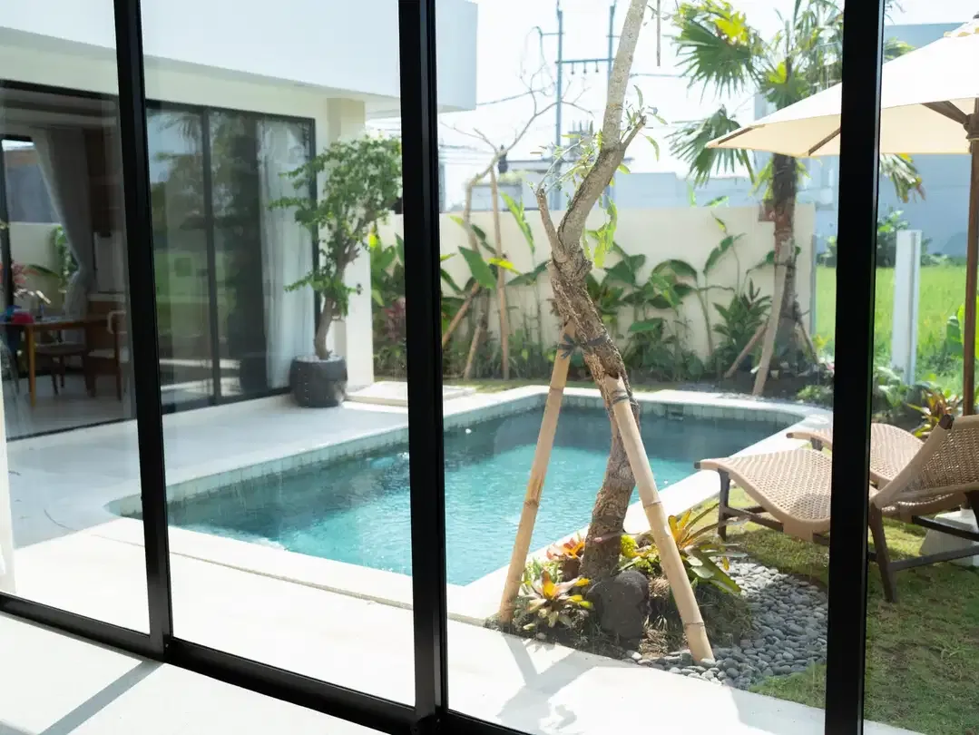 Villa Mewah Baru View Sawah Dekat Pantai Mengening Cemagi Bali - Image 4 of 10