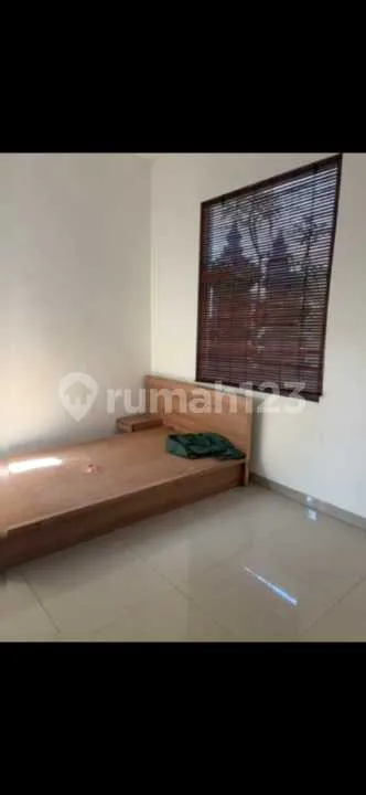 Dikontrakan Rumah Lantai 2 Lokasi Pakis Aji - Image 4 of 4