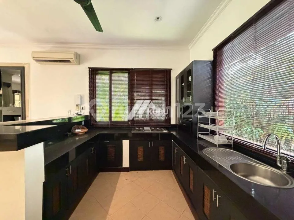 Kbp1698 Charming Villa With Minimalist Design In Complex Sanur Area. - Image 2 of 4