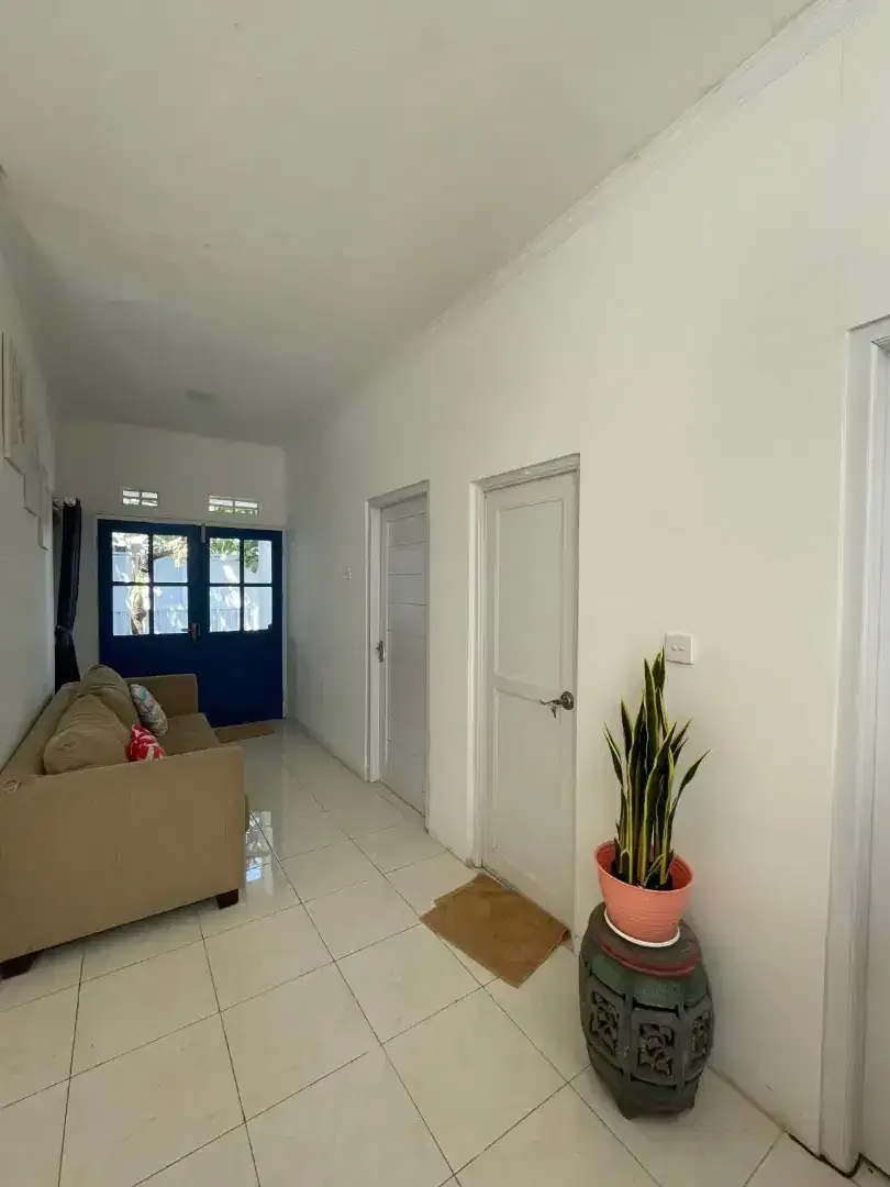 10 YEAR LEASEHOLD SEMI VILLA 2BR NEAR BERAWA - FULLY FURNISHED - Image 3 of 10