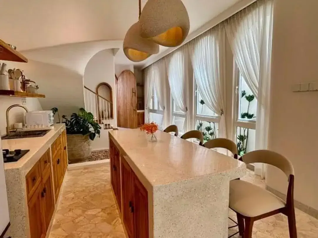 FOR Rent Yearly : Luxury Mediterranean-Style Villa in Pandonan, Close to Canggu - Image 5 of 10