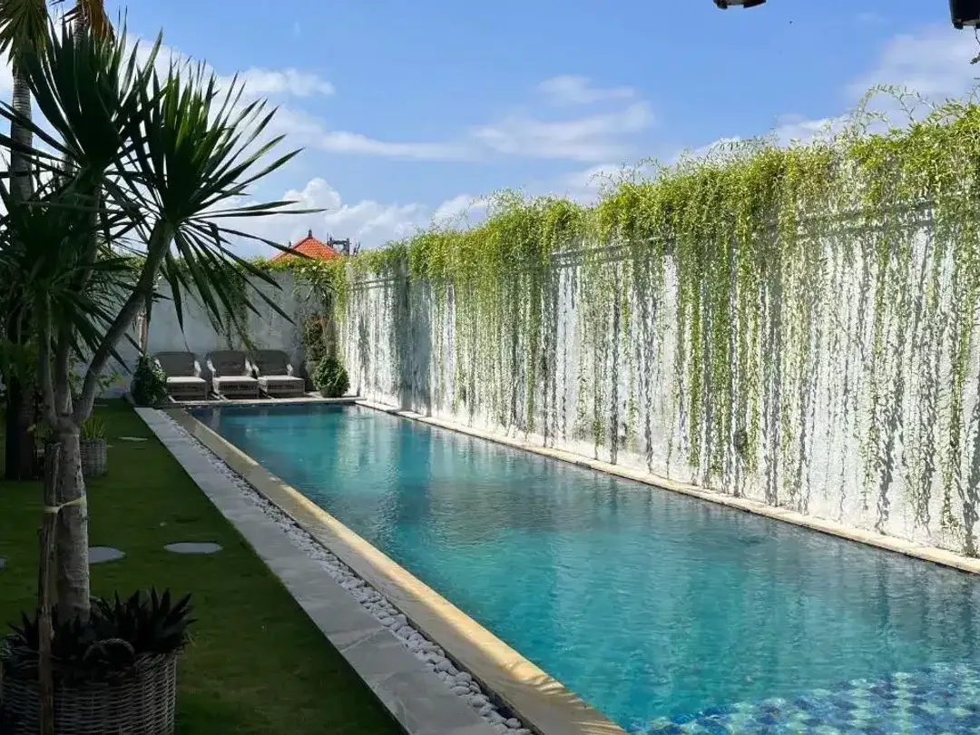 Guesthouse Mezzanine Seminyak Badung - Image 3 of 5