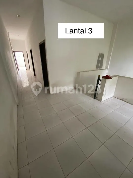 Ruko 3 Lantai Area Legian, Denpasar Dkt Jl Sunset Road - Image 3 of 4