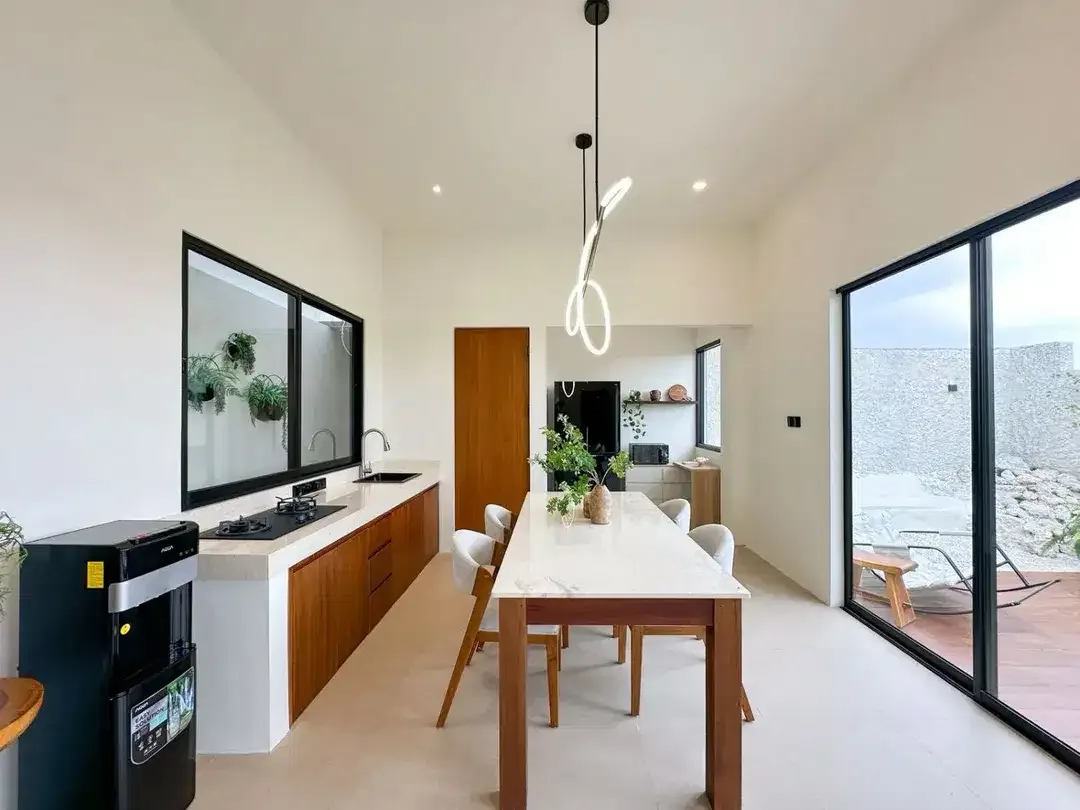 BRAND NEW 2 BEDROOMS MINIMALIST MODRN STYLE VILLA AT UNGASAN - Image 8 of 10